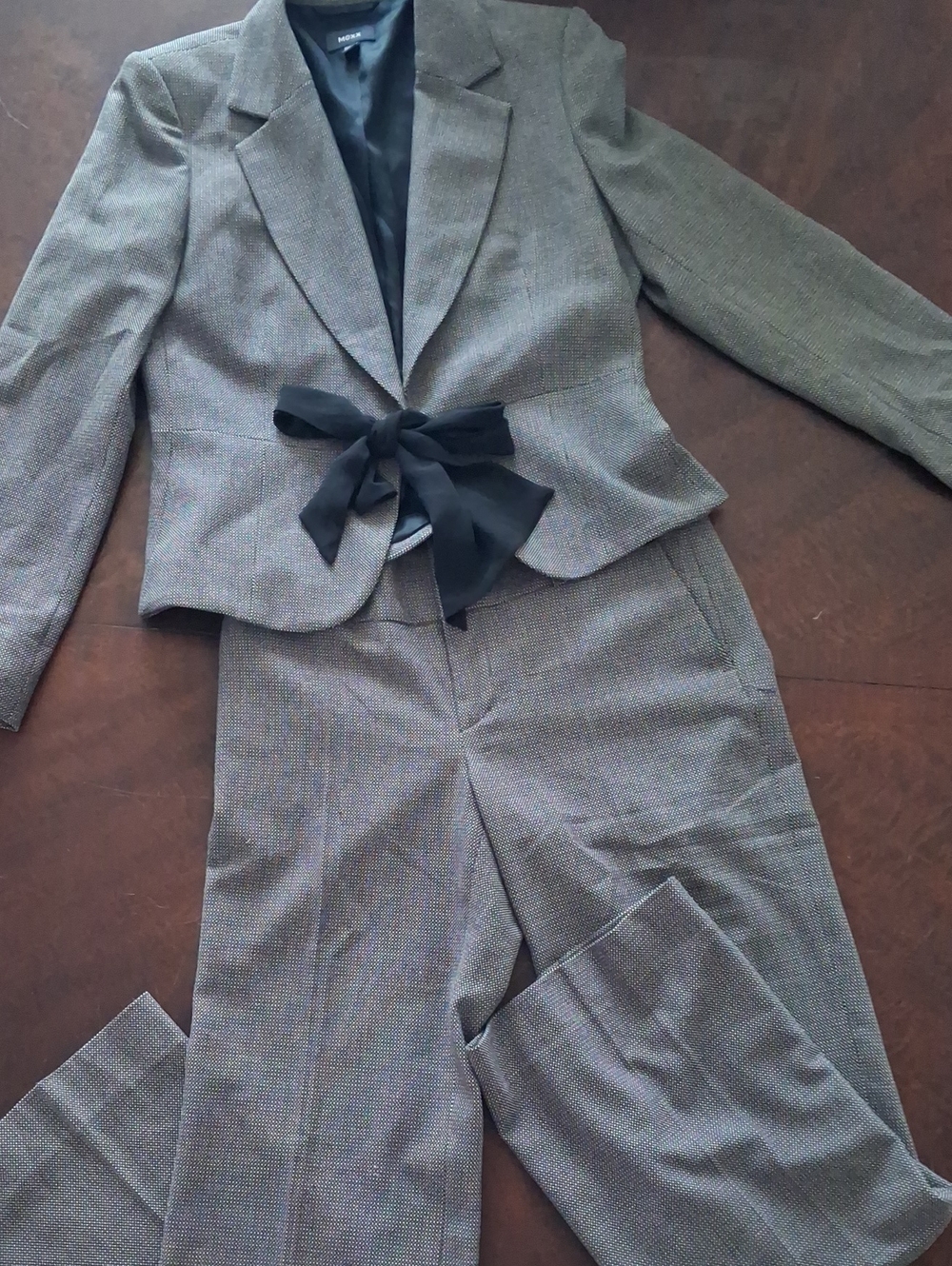Mexx Gray Checked Women's Suit with Black Waist Tie